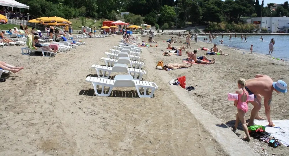 Apartments Filipovic, 3 min walk to the beach