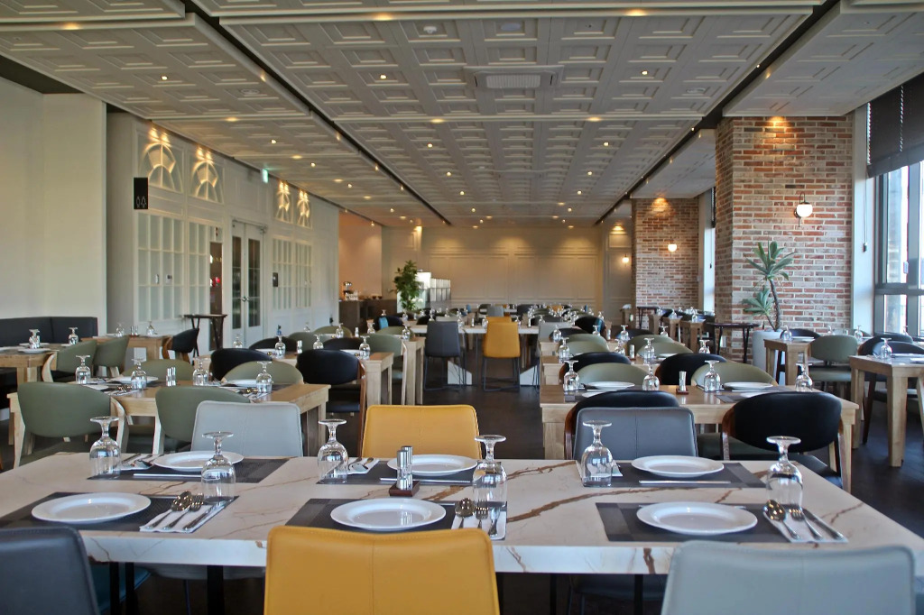 Golden Tulip Ever Yongin Hotel