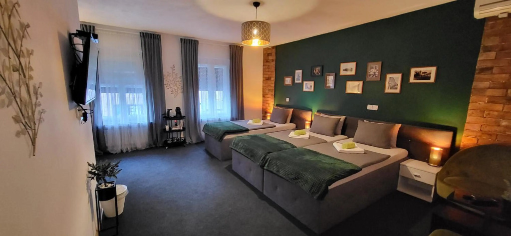 Rooms BAUMAN