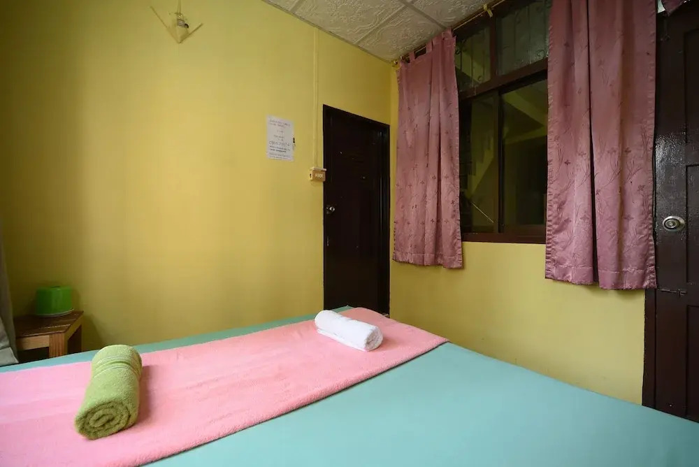 OYO 938 Place Inn