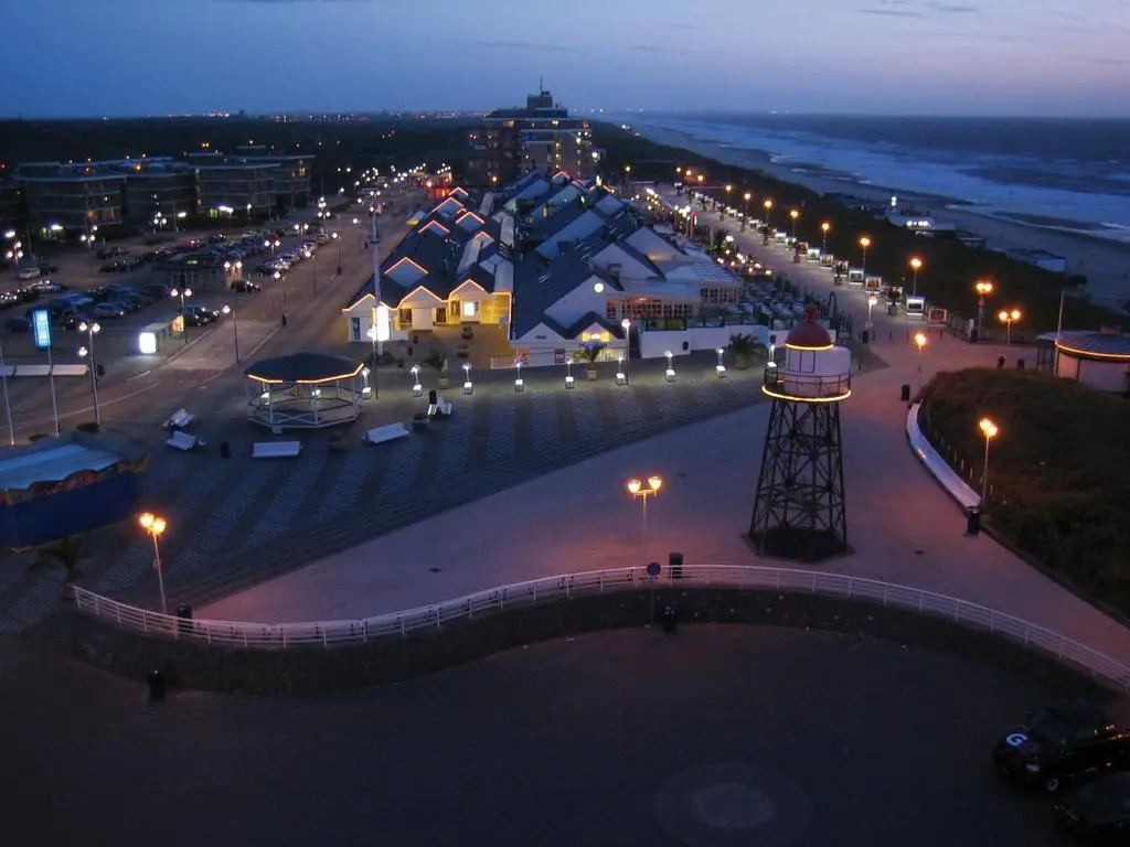 Canalhouses