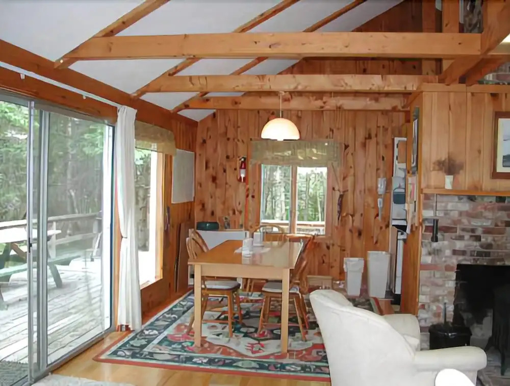 Tyler Point Cottage - Three Bedroom Home