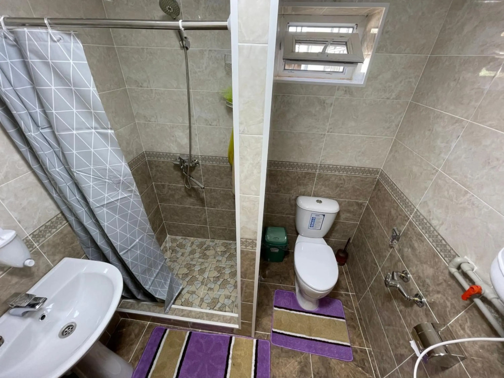 Guest House Eles