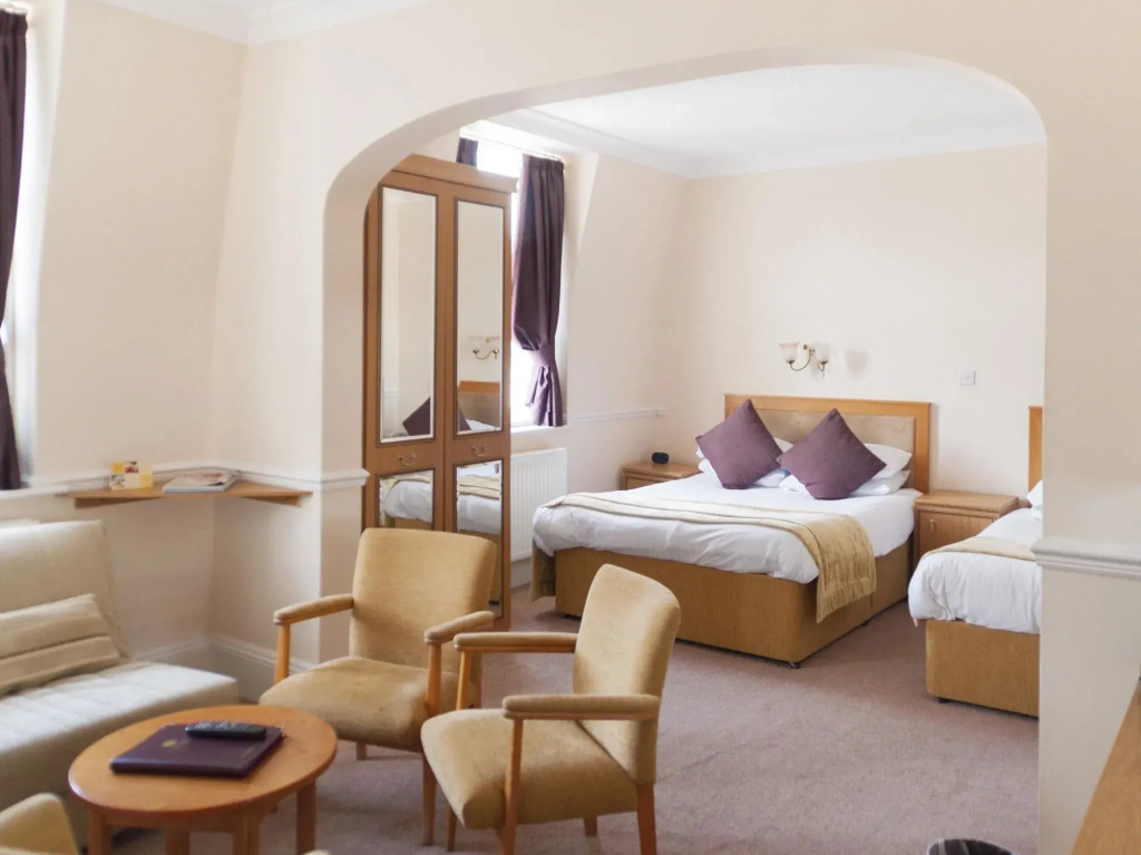 Abbey Sands Hotel