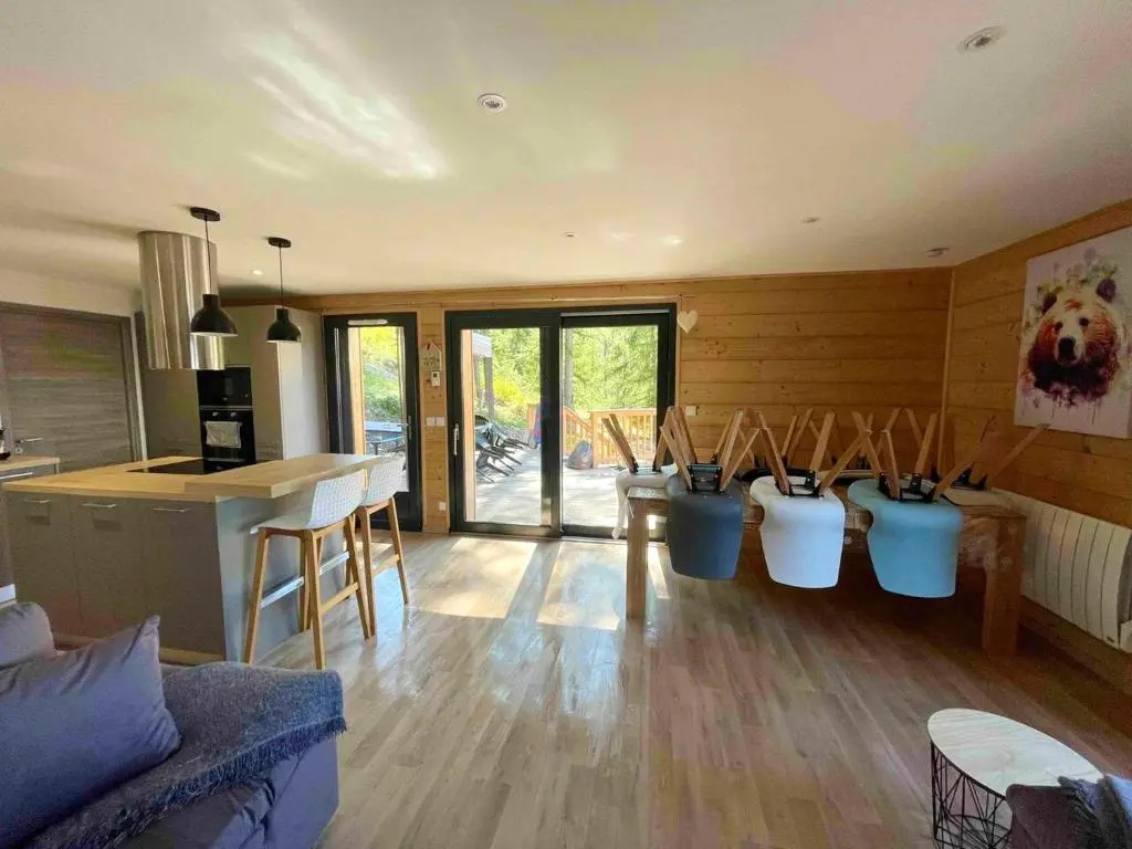 Chalet de 5 chambres avec sauna jardin clos et wifi a Les Orres