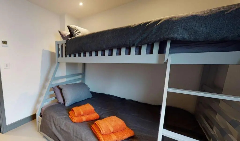 3 The View apartments Ilfracombe - Hot Tub, Parking, Lift, EV
