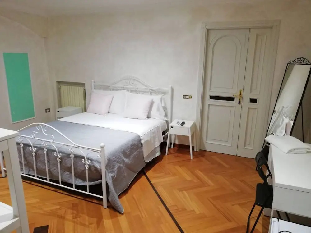 Naples Dome Suites