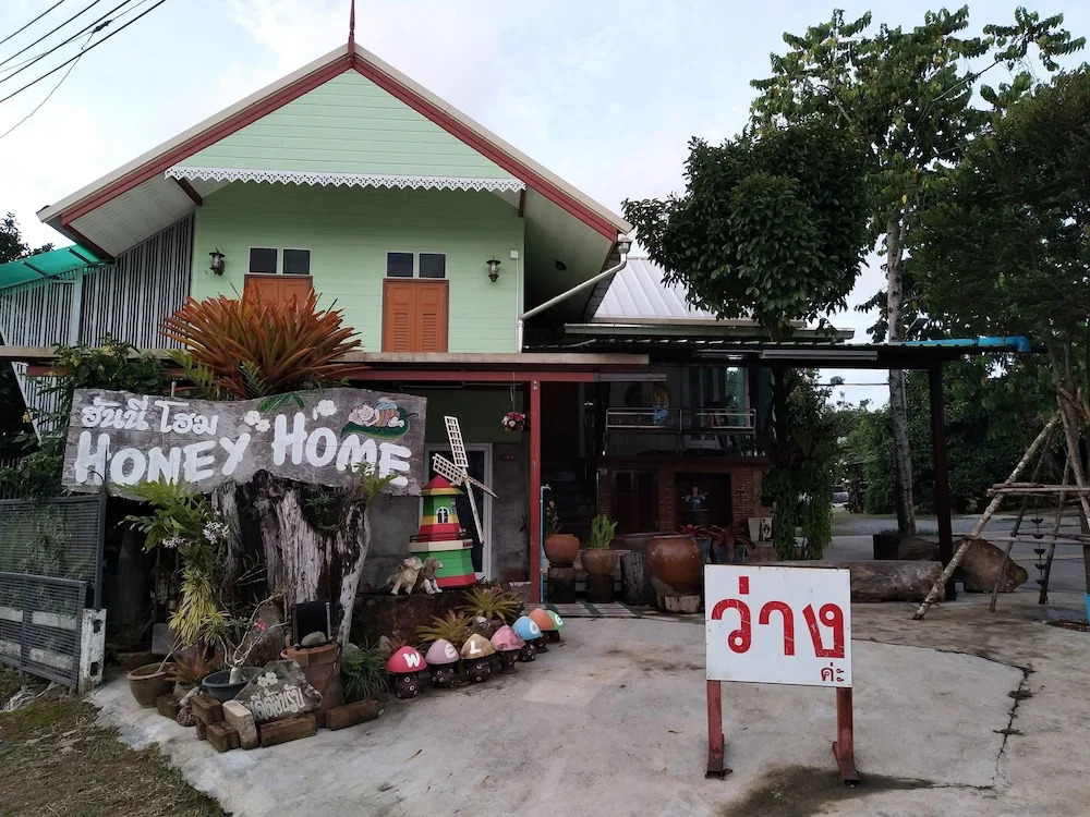 Honey Home Resort