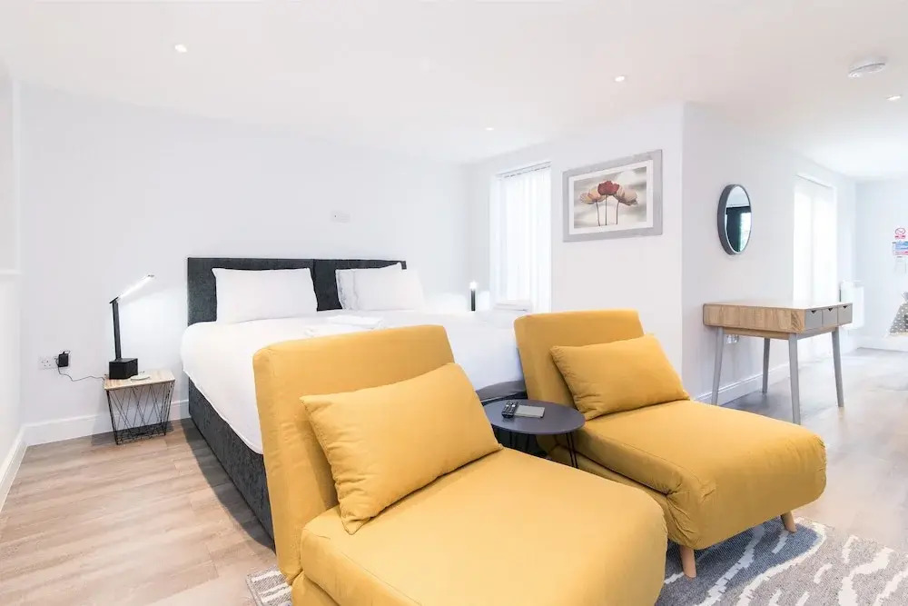 Wilford Lodge - Studio