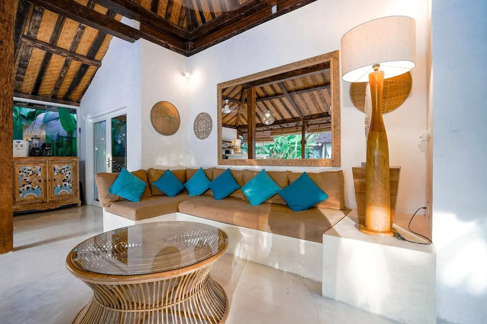 Villa Ketenangan