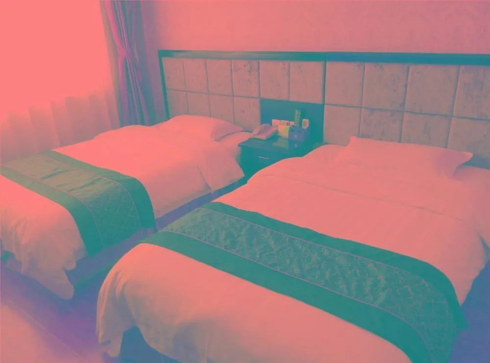 Evergreen hotel Qingdao (original xing fu lai business hotel)(青岛长荣酒店)