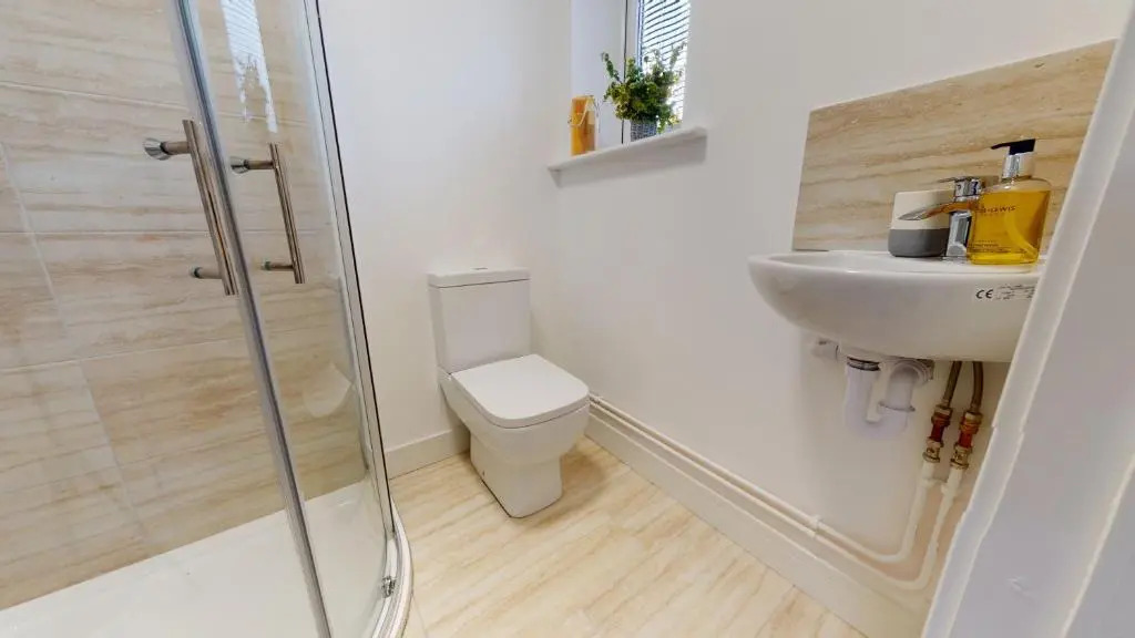 Step Free 2 Bedroom Apartment, Business, Leisure, Contractors, SRK Serviced Accommodation