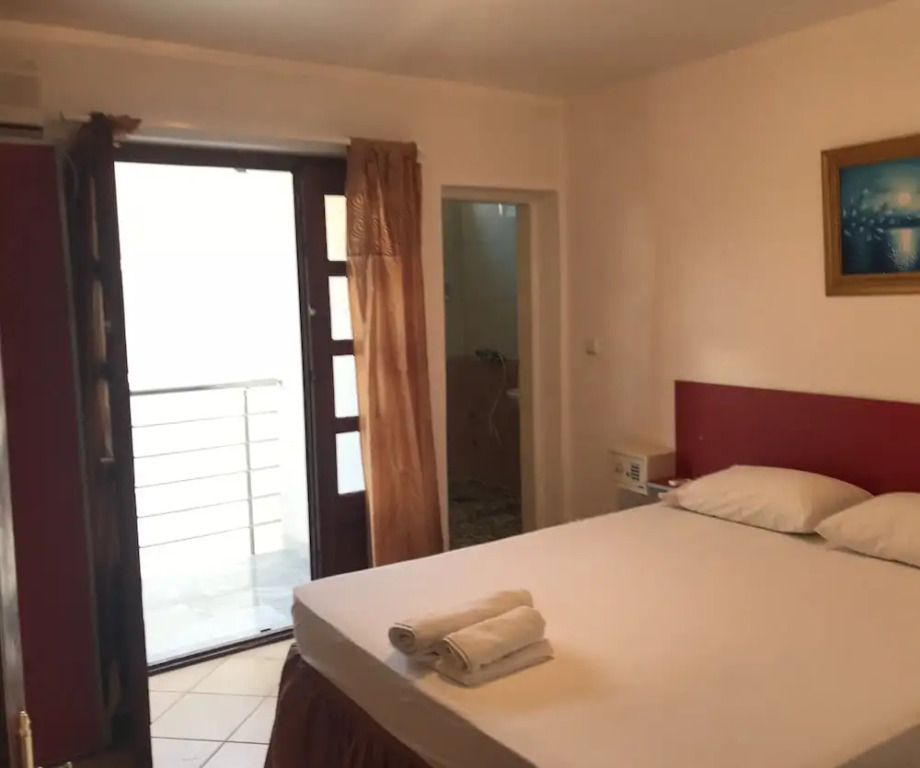 Rozana Rooms