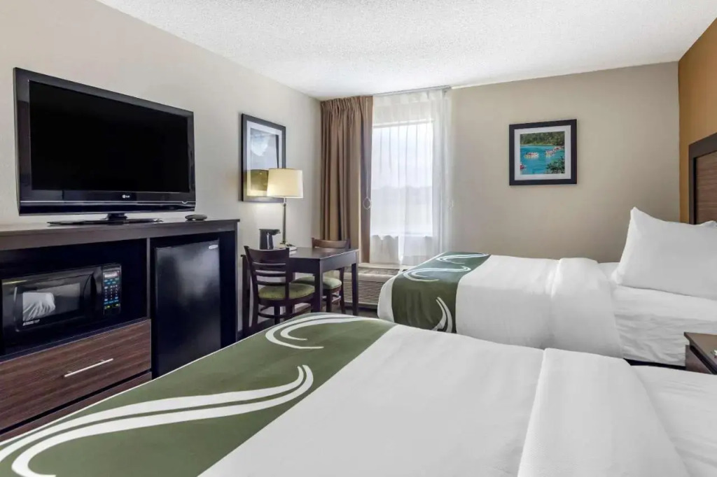 Whitewater Inn at Ocoee