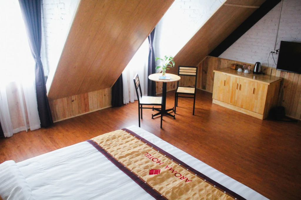 AROMA Ha Long Hotel
