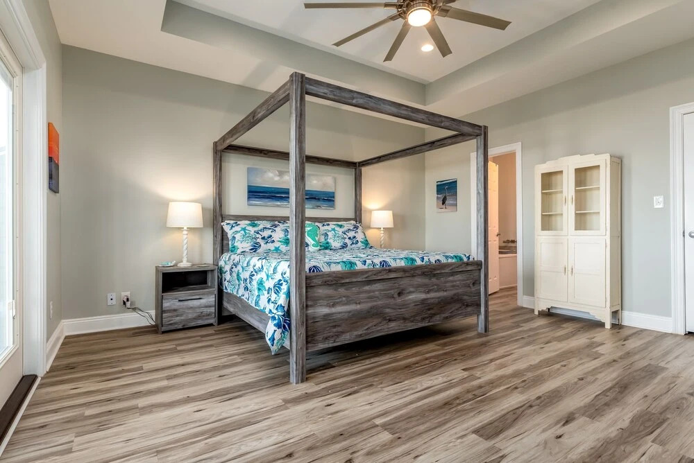 Chillax - 2810 Bienville Blvd 5 Bedroom Home by RedAwning