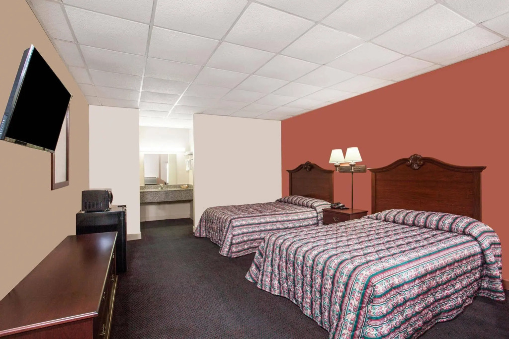 SureStay by Best Western Huntsville University Area
