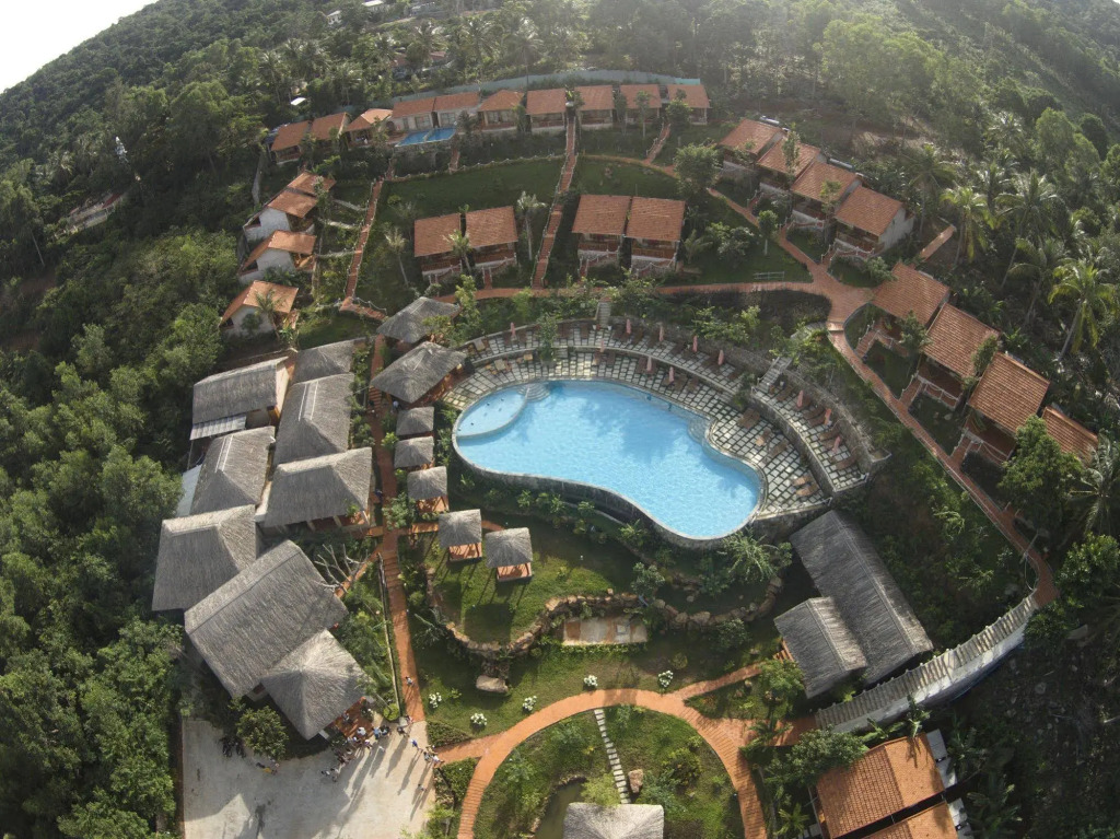Daisy Resort