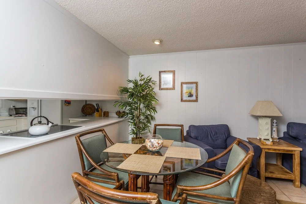 510 A Magnolia by Hodnett Cooper