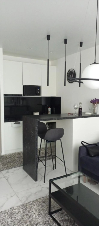 NEW modern apartment