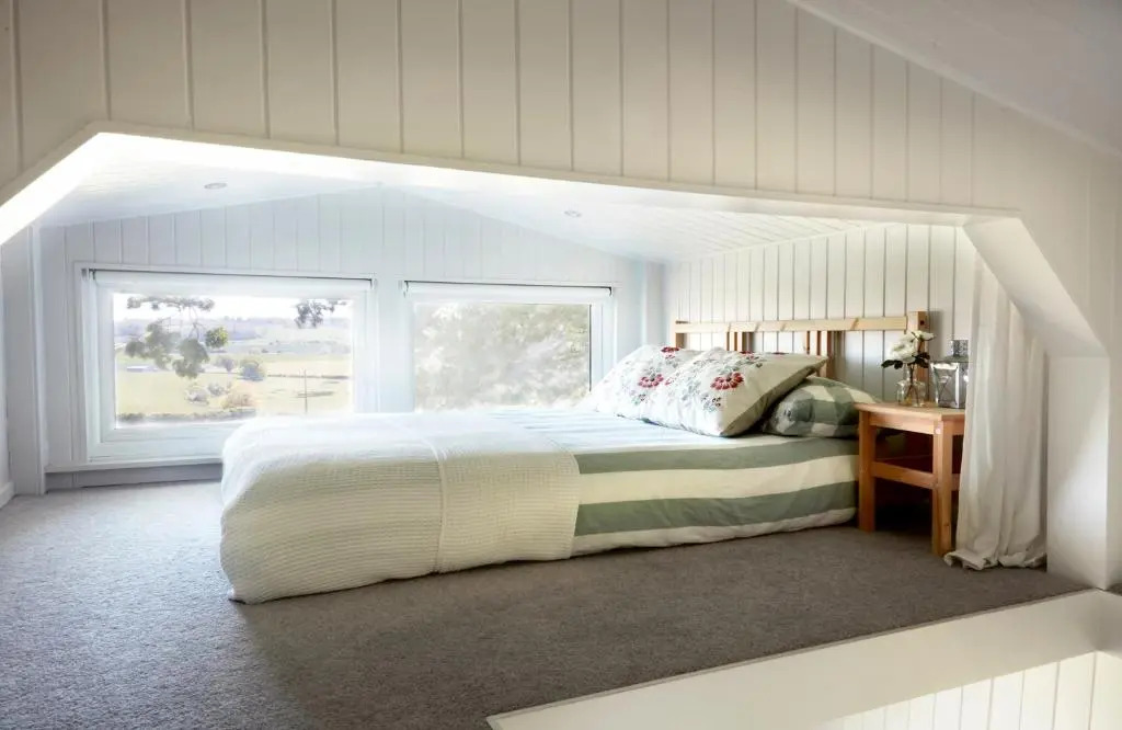 Extraordinary Huts Ltd