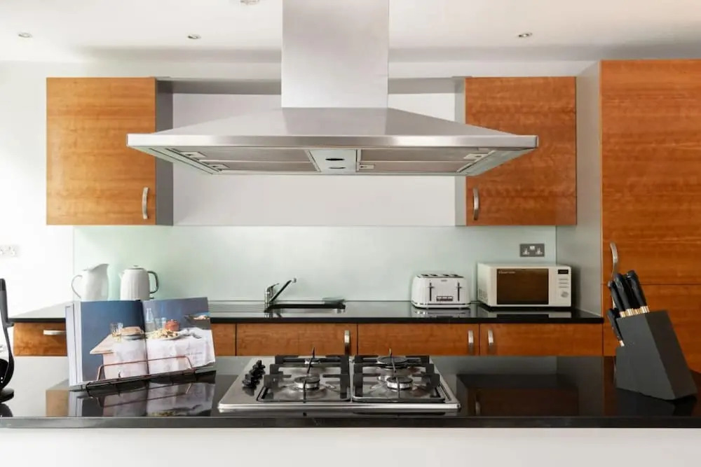 The Wandsworth Common - Bright & Modern 2BDR Flat overlooking the Park