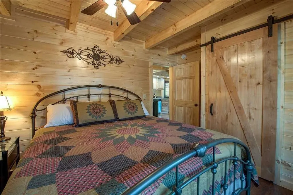 Woodland Escape by Jackson Mountain Rentals