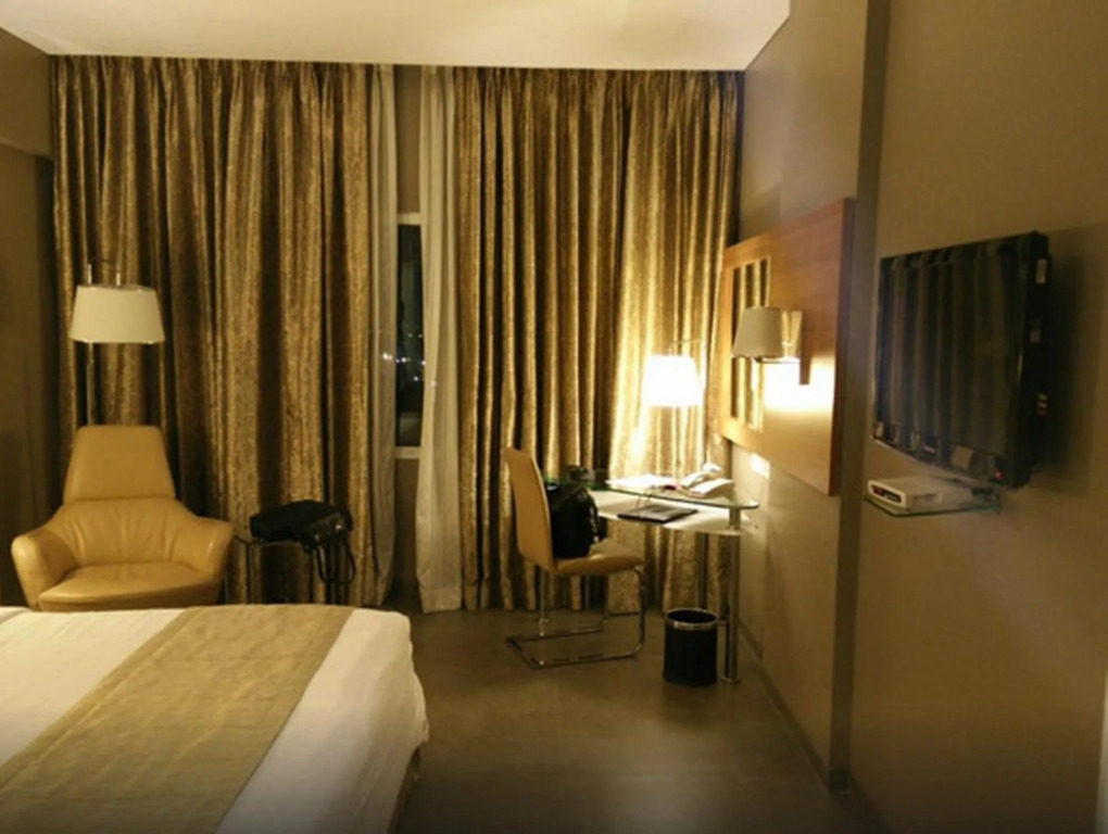 Royal Orchid Central Vadodara