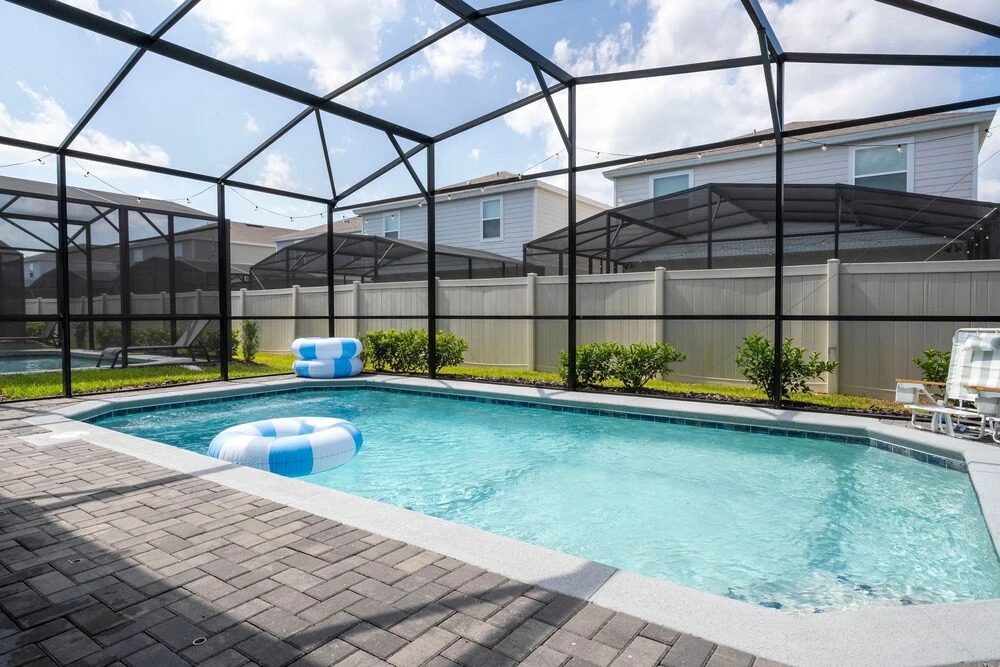 Daniel's Townhome Getaway At Windsor Island Resort 5 Bedroom Townhouse by Redawning