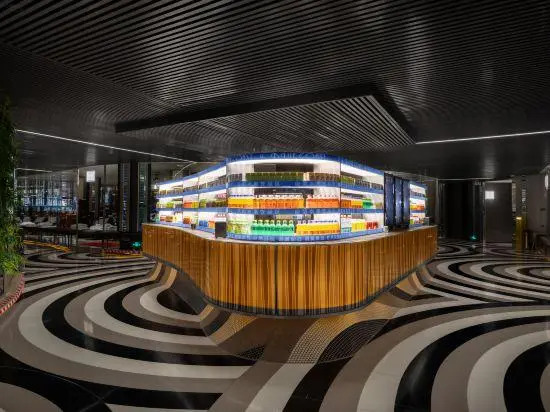 Blue Coast International Hotel (Guangzhou Baiyun Railway Station · Sanyuanli Metro Station)