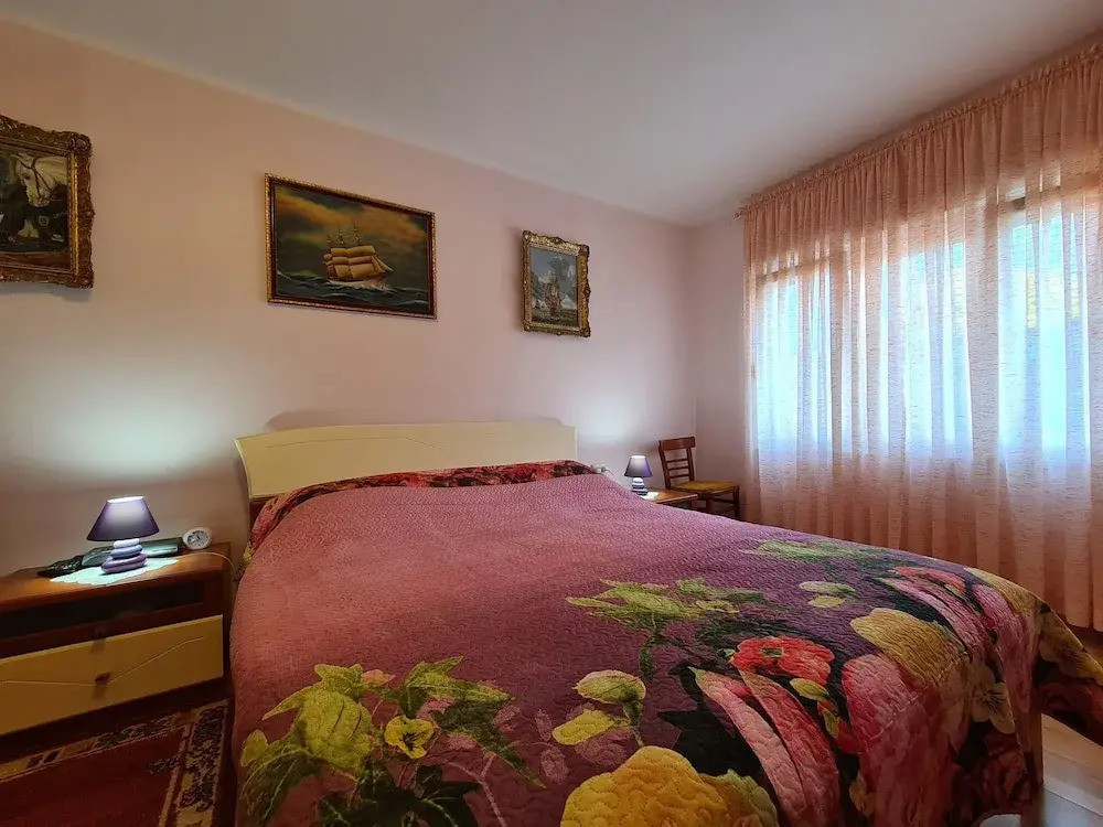 Apartment 1389
