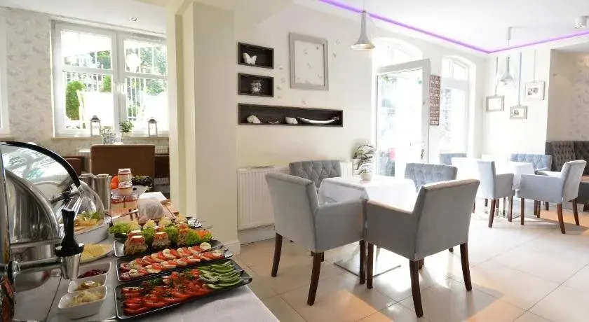 Villa Aronia pokoje z aneksem kuchennym
