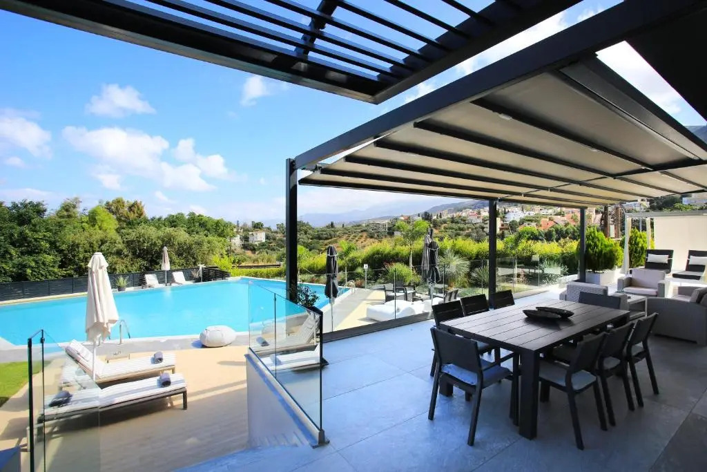 Orama Luxury Villa 4 Bedrooms with Private Pool