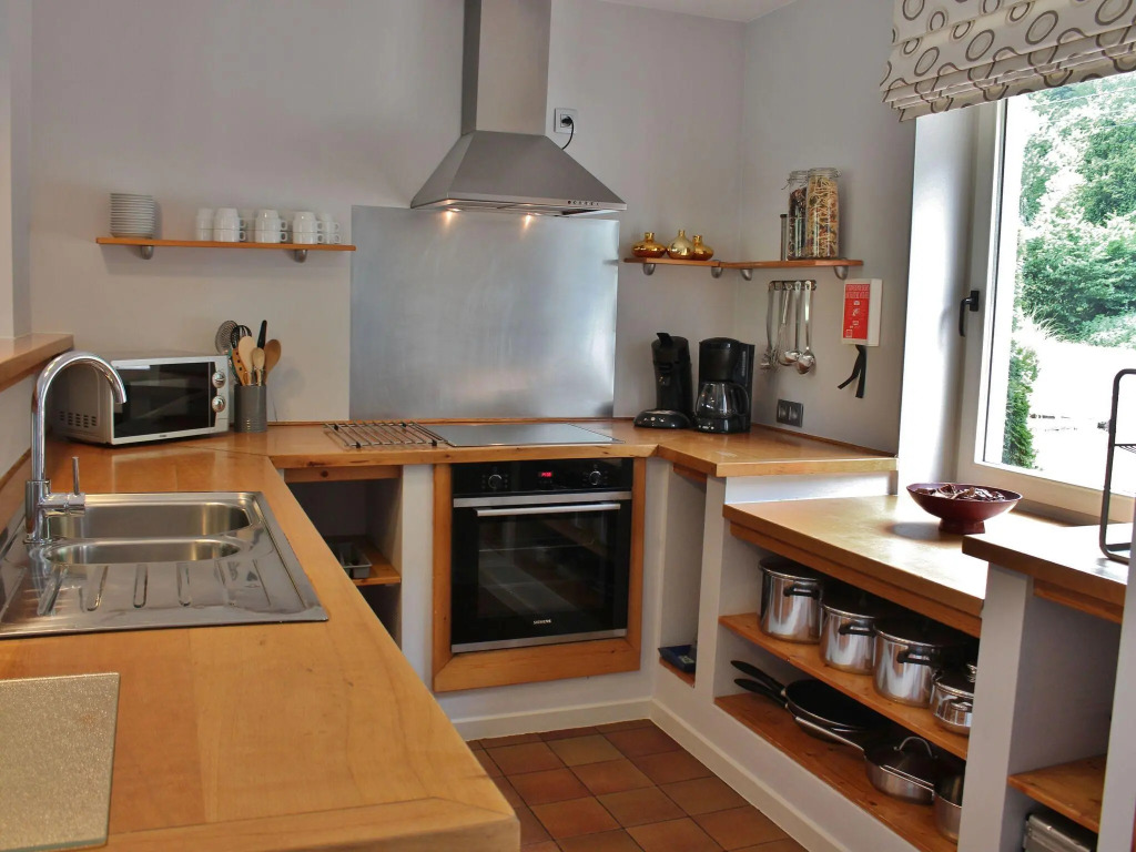 Holiday Home in Jupille Near Forest Trails