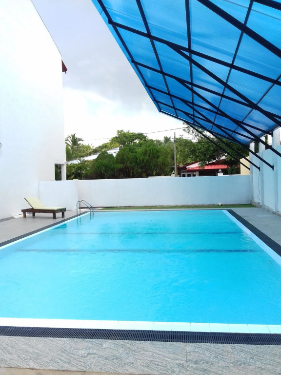 Blue Spring Hotel Wadduwa