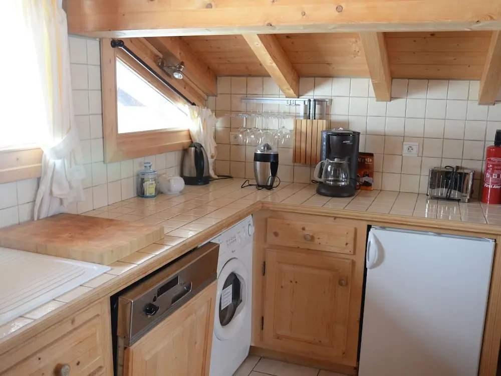Cozy Chalet in Les Gets with Sauna