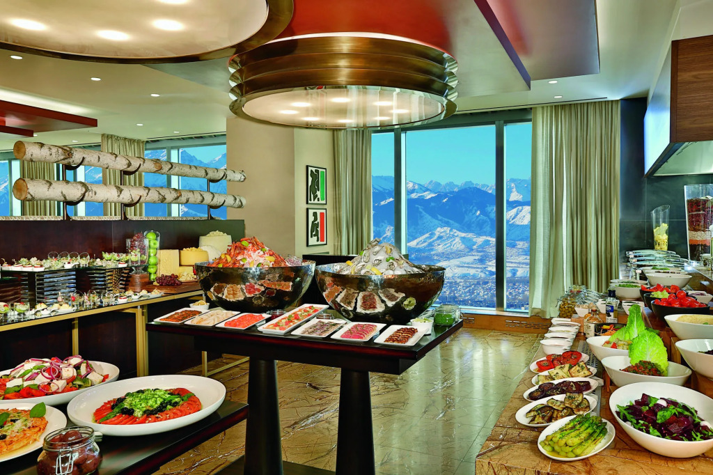 Отель Ritz-Carlton Алма-Ата