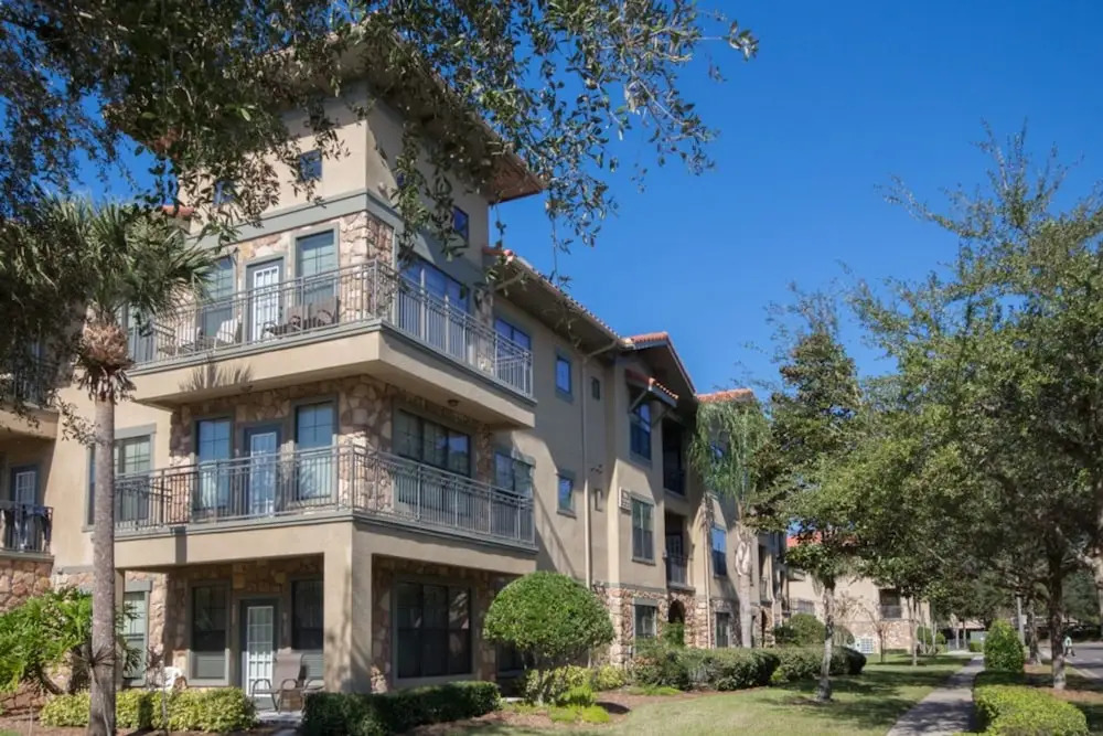 Bella Piazza 904 - 535