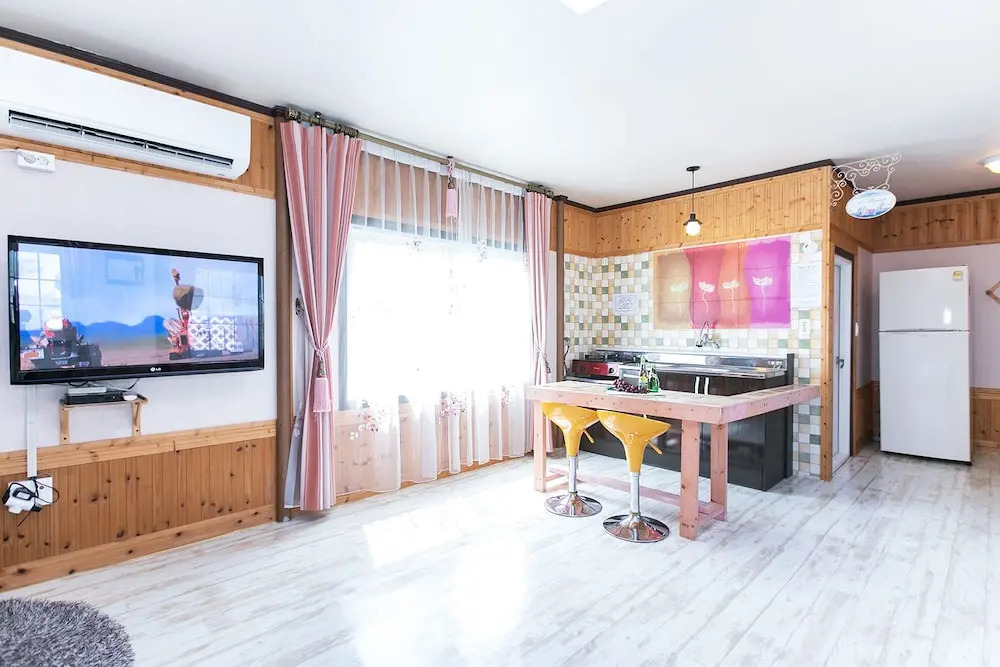 Yangyang Sweet Pension