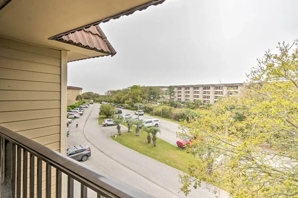 Top Floor Oceanview King Villa - Oceanfront Resort