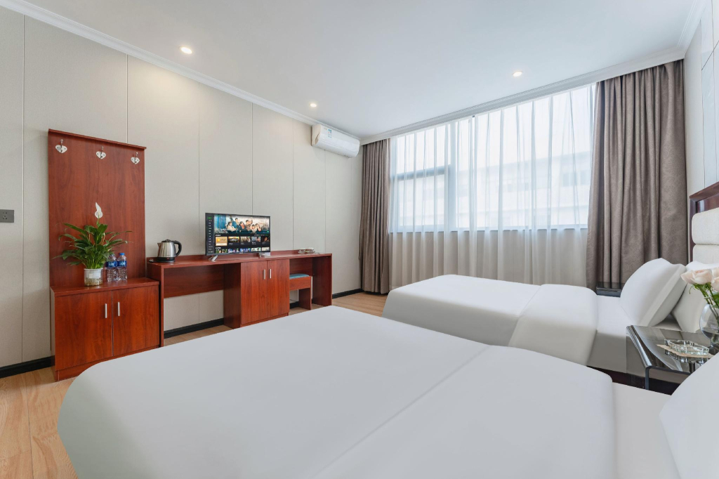 Shenzhen Tourism Trend Hotel
