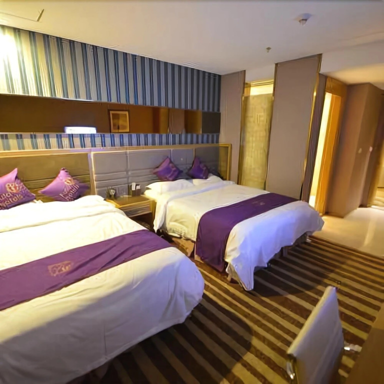 Boyue Hotel