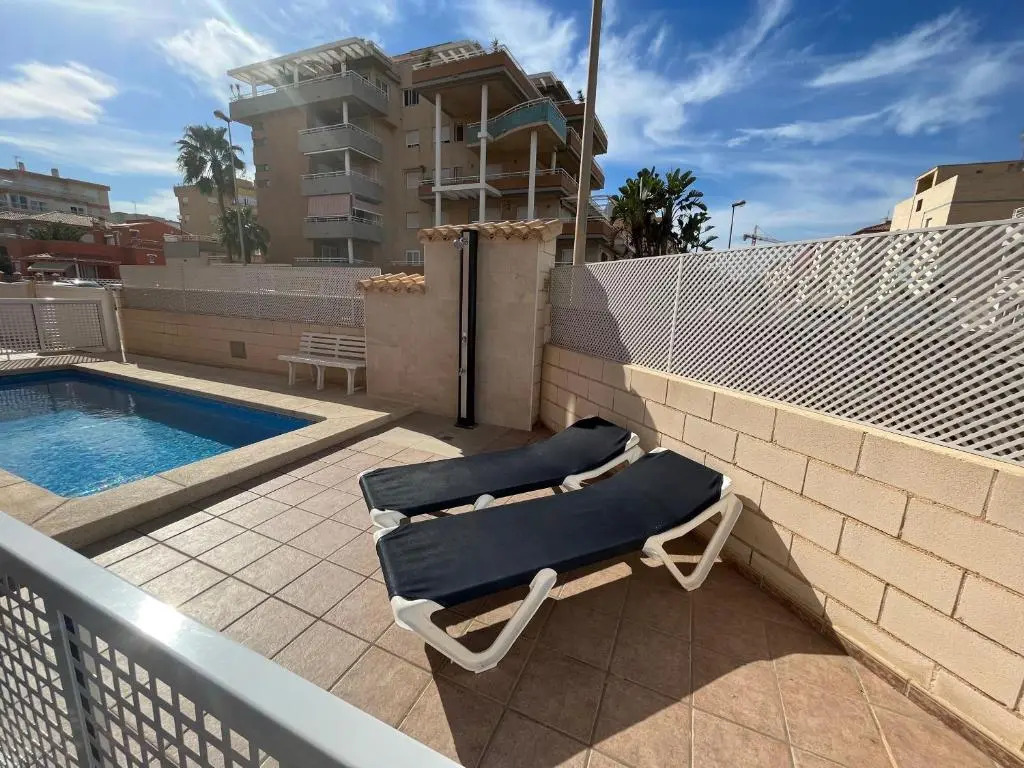 Oliva Holidays 1