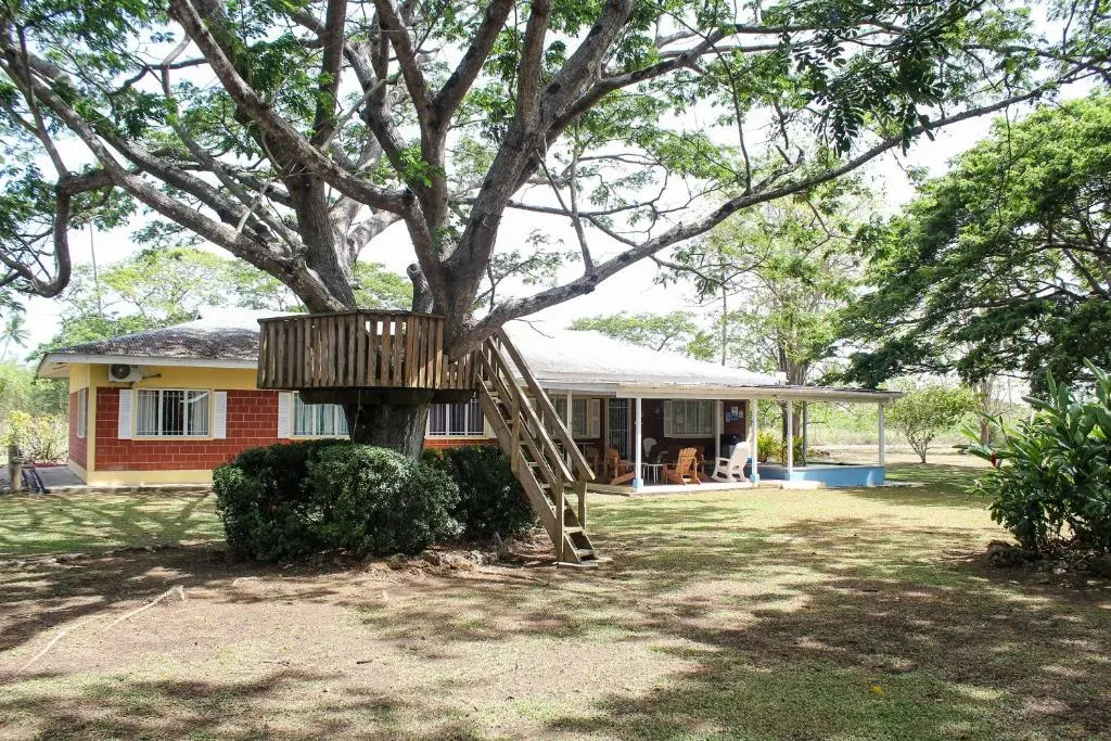 Lagoona Villa