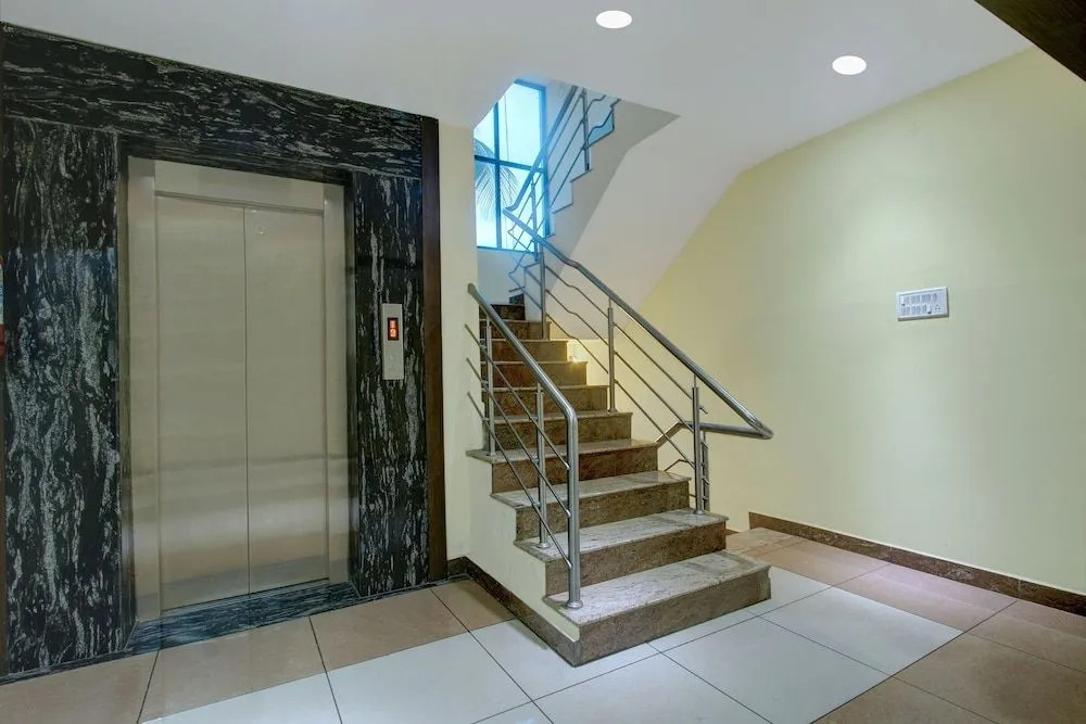 Oyo 5342 Motel Gajraj Continental A Unit Of Gajraj Hotels Pvt Ltd