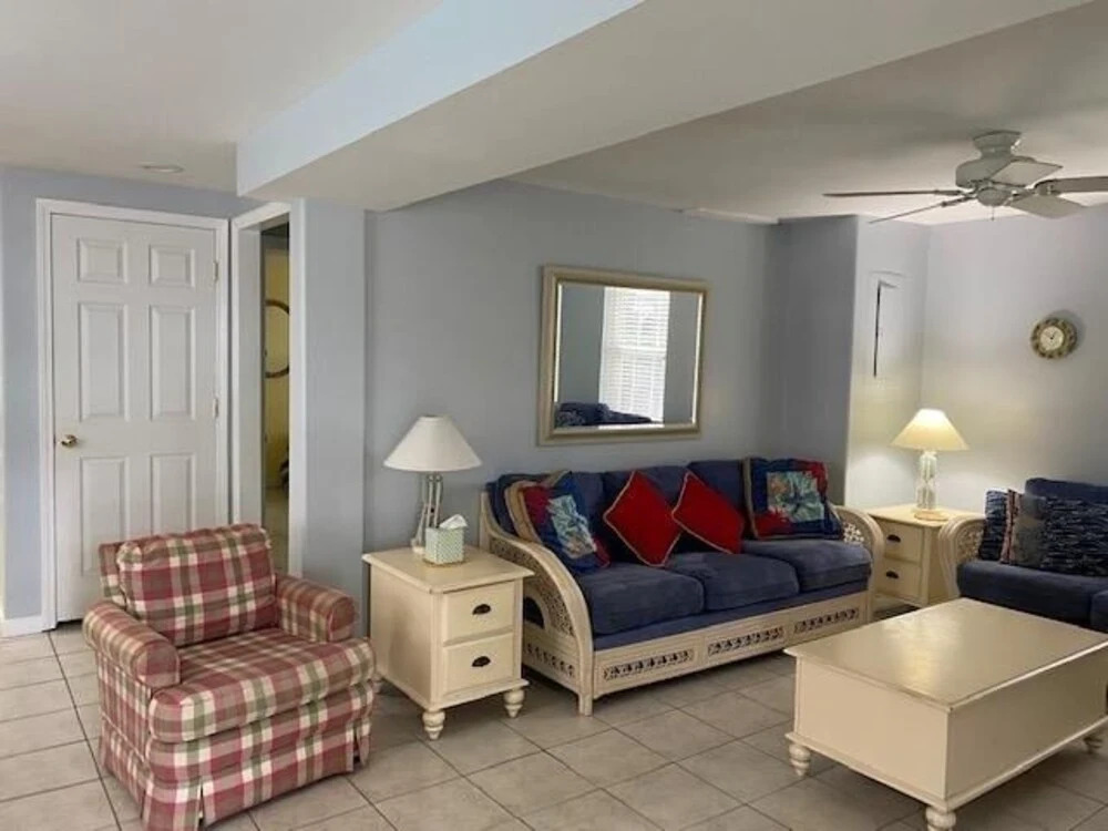 Carriage House #64613 4 Bedrooms 3 Bathrooms Home