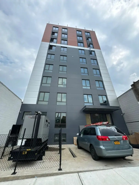 Lux Hotel