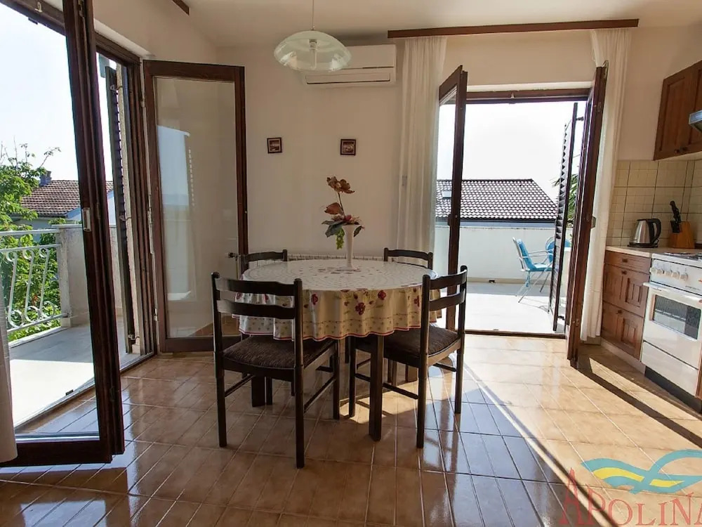 Nice Apartment With Terrace & Grill