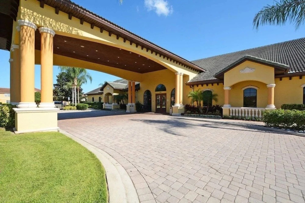 Paradise Palms- 5 Bedroom Pool Home-3102PP