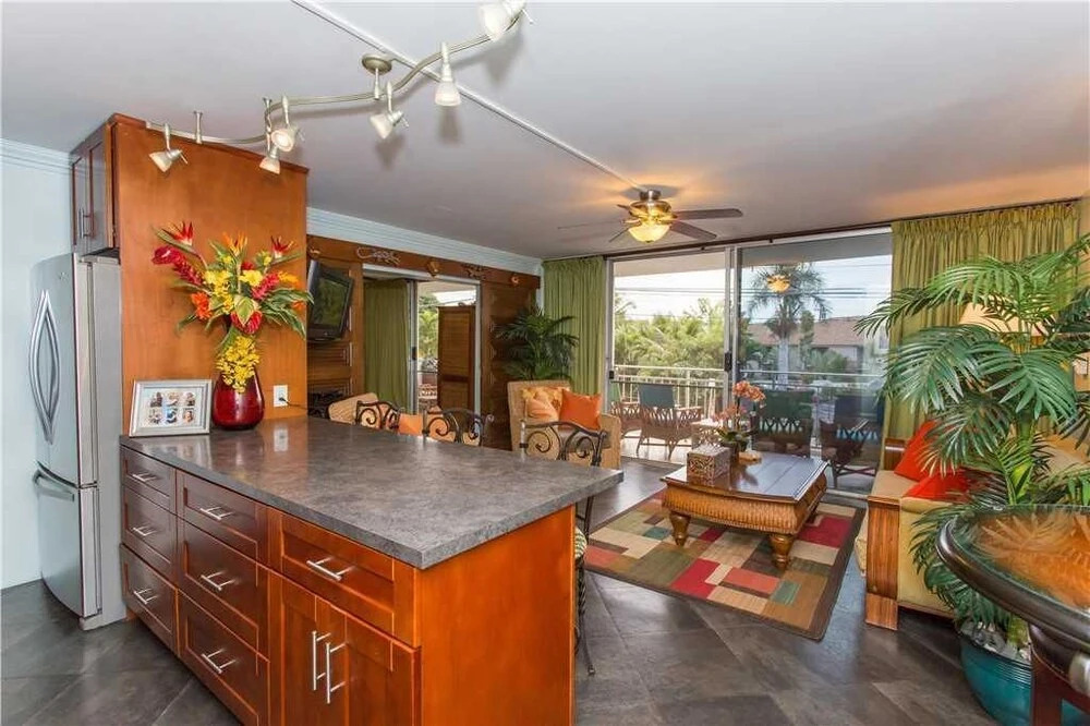Island Surf 215 - Two Bedroom Condo with Ocean View